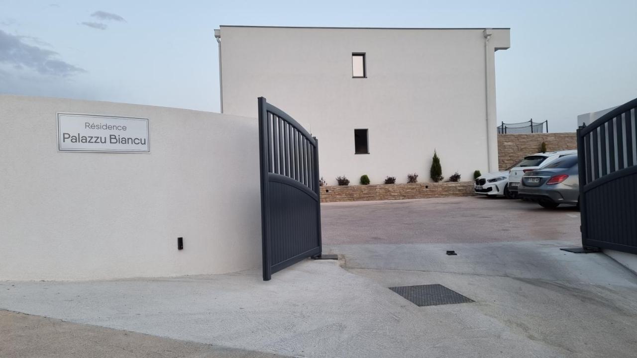 Palazzu B Reservation 3 Nuits Minimum Ajaccio  Exteriör bild